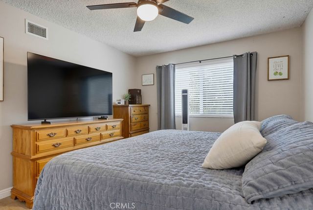 11389 Providencia, Cypress, CA 90630