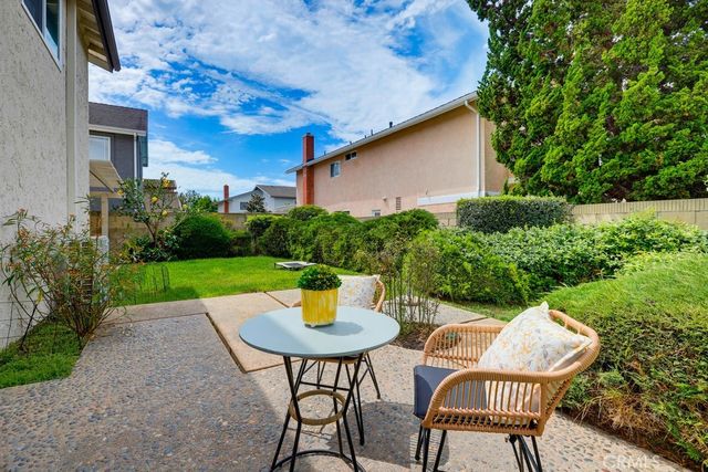 11389 Providencia, Cypress, CA 90630