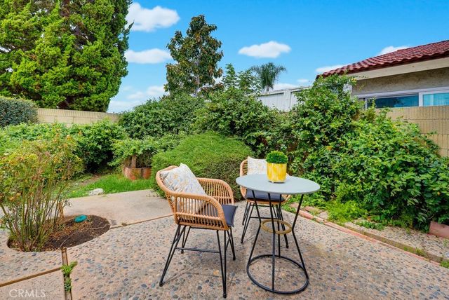 11389 Providencia, Cypress, CA 90630