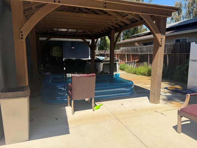 7020 Bridgeport Circle, Stockton, CA 95207