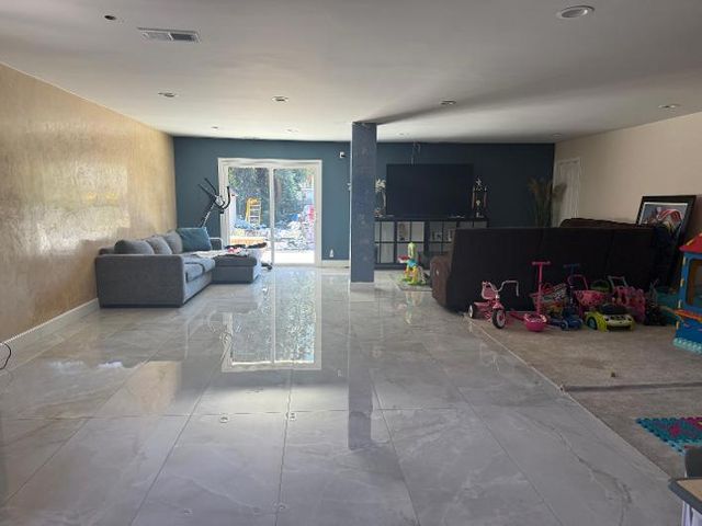 7020 Bridgeport Circle, Stockton, CA 95207