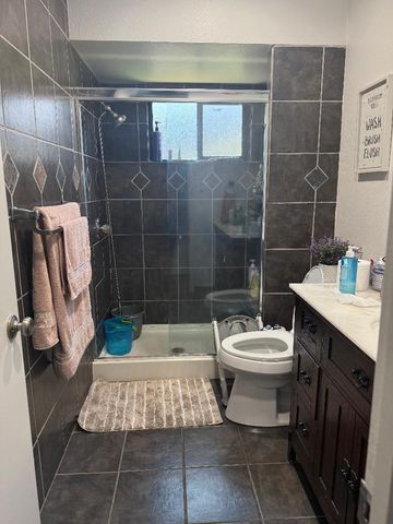 7020 Bridgeport Circle, Stockton, CA 95207