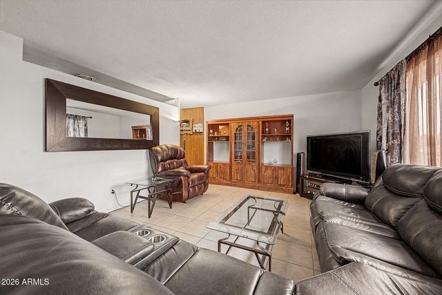 5234 S 44TH Place, Phoenix, AZ 85040