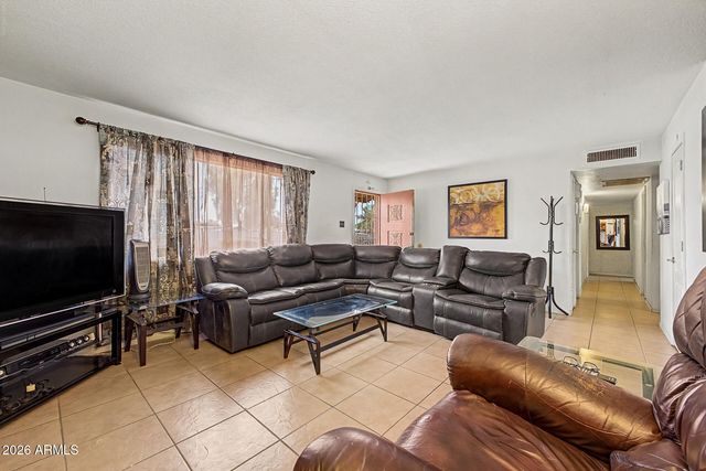 5234 S 44TH Place, Phoenix, AZ 85040