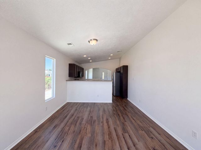 2834 Baco Noir Drive SW, Albuquerque, NM 87121