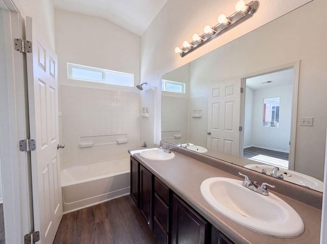2834 Baco Noir Drive SW, Albuquerque, NM 87121