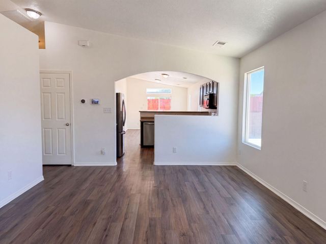 2834 Baco Noir Drive SW, Albuquerque, NM 87121