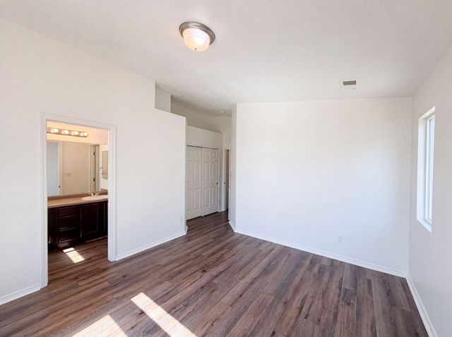 2834 Baco Noir Drive SW, Albuquerque, NM 87121