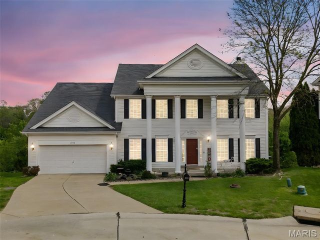 2716 Westridge Manor Court, Wildwood, MO 63040