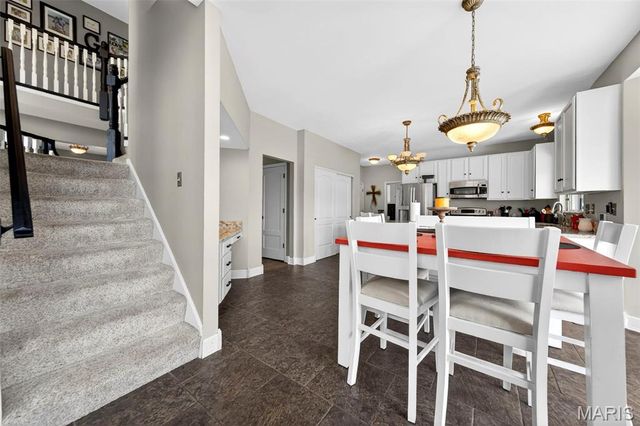 2716 Westridge Manor Court, Wildwood, MO 63040