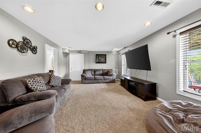 2716 Westridge Manor Court, Wildwood, MO 63040