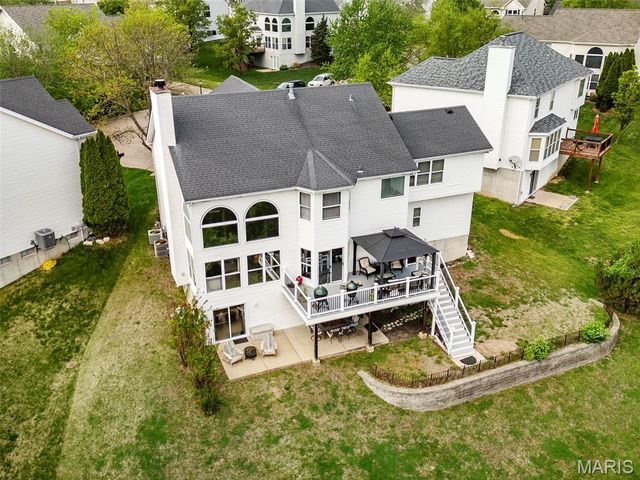 2716 Westridge Manor Court, Wildwood, MO 63040