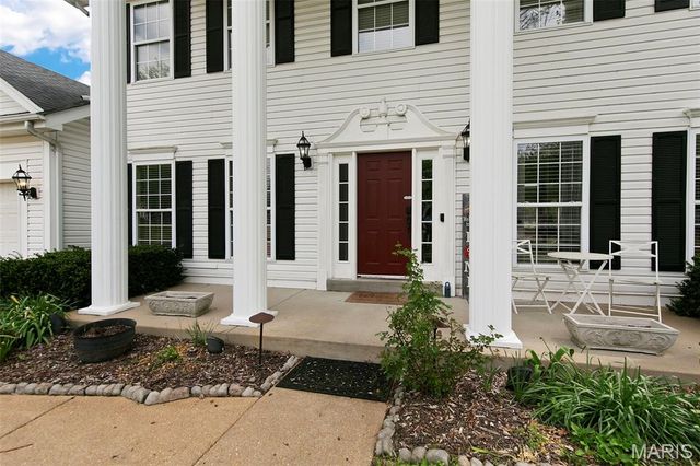 2716 Westridge Manor Court, Wildwood, MO 63040