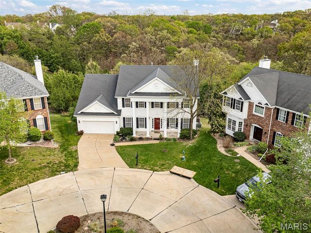 2716 Westridge Manor Court, Wildwood, MO 63040