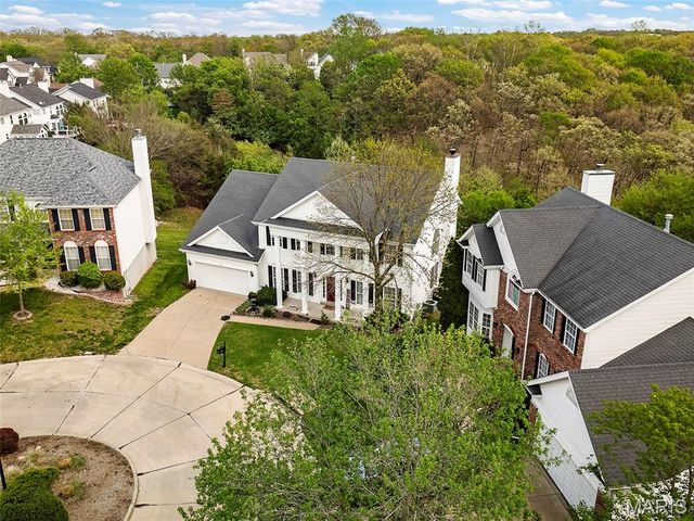 2716 Westridge Manor Court, Wildwood, MO 63040