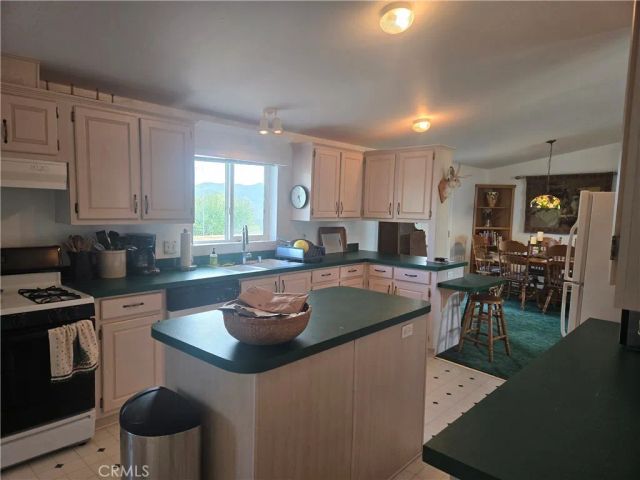 9308 Chimney Rock Road, Paso Robles, CA 93446