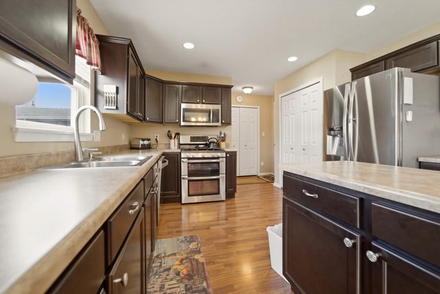302 E 130th Lane, Crown Point, IN 46307