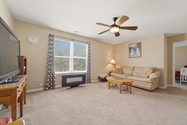 302 E 130th Lane, Crown Point, IN 46307
