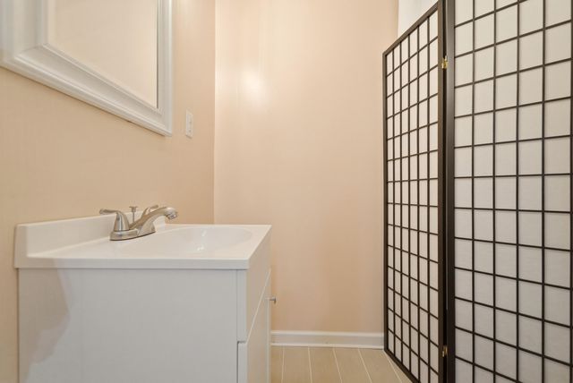 302 E 130th Lane, Crown Point, IN 46307