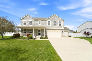 302 E 130th Lane, Crown Point, IN 46307
