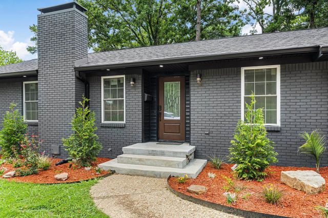 10 Athena Court, Little Rock, AR 72227