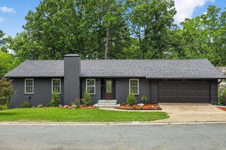 10 Athena Court, Little Rock, AR 72227