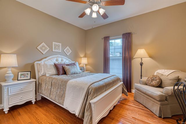 9049 Halston Circle, Newburgh, IN 47630