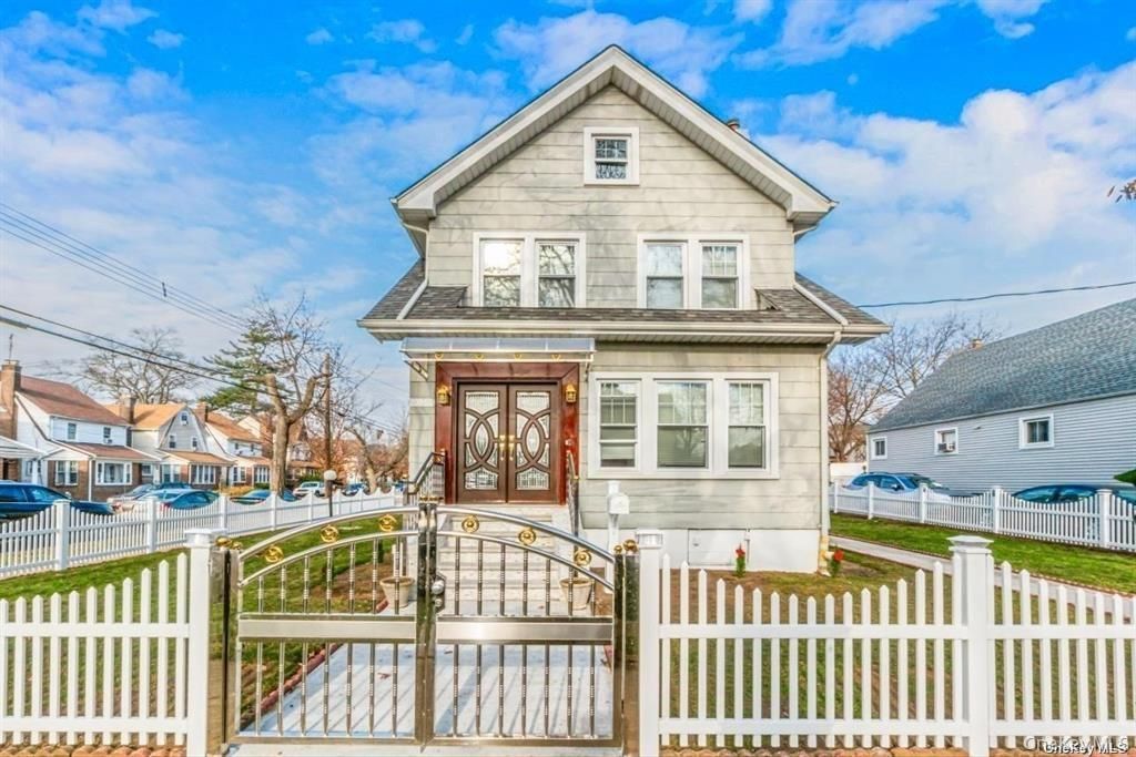 200-03 109th Avenue 2nd flr, Jamaica, NY 11412