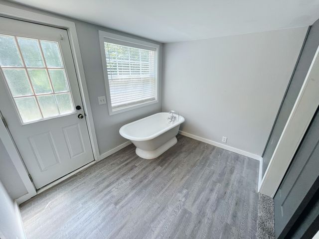 203 E Prairie Lane, Ash Grove, MO 65604