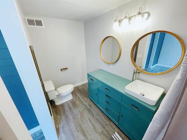 203 E Prairie Lane, Ash Grove, MO 65604