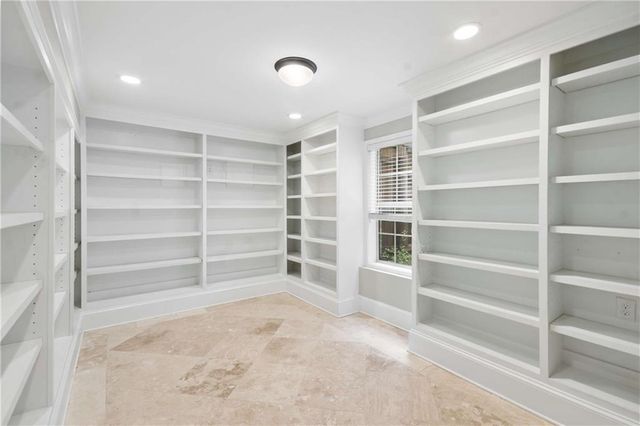 374 Clifton Road NE, Atlanta, GA 30307