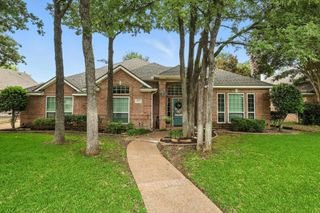 3612 Bordeaux Lane, Hurst, TX 76054