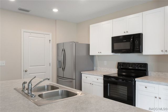3417 N Michener Point 2C, Beverly Hills, FL 34465