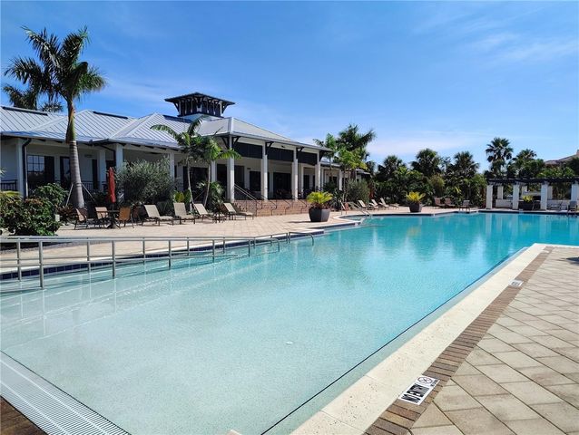 1268 RIVERSCAPE STREET C, Bradenton, FL 34208