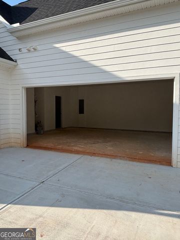 75 Oak Road, Locust Grove, GA 30248