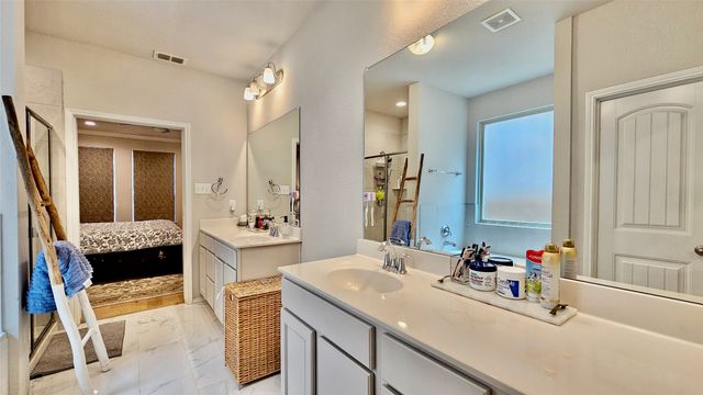 3744 Holly Brook Drive, Fort Worth, TX 76244