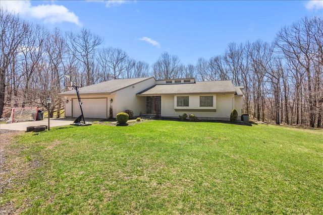 278 Tower Hill Road, Cumberland, RI 02864