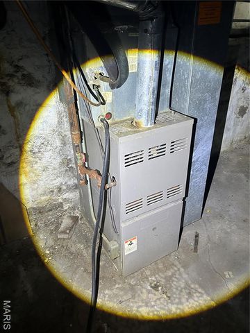 4210 Holly Avenue, St Louis, MO 63115