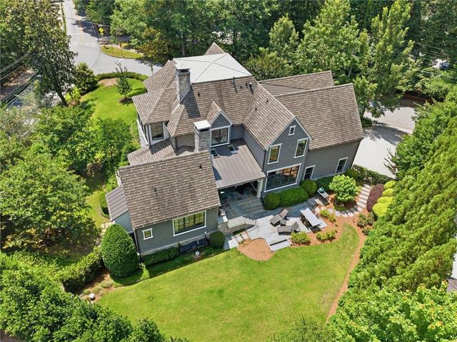 4384 Powers Ferry Road NW, Atlanta, GA 30327
