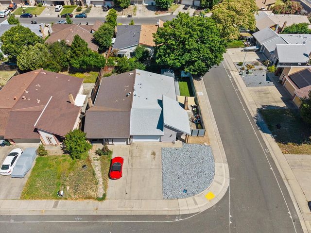 10735 Sterling Wood Way, Rancho Cordova, CA 95670