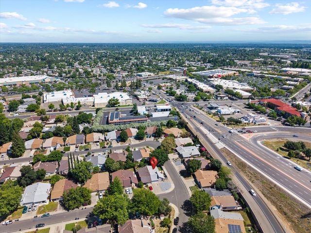 10735 Sterling Wood Way, Rancho Cordova, CA 95670