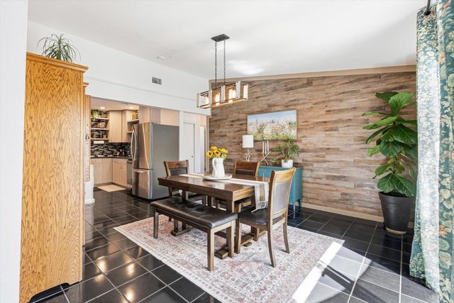 10735 Sterling Wood Way, Rancho Cordova, CA 95670