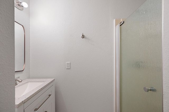 1426 Shawnee Street, Houston, TX 77034