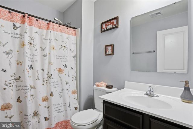 288 ALDERSHOT DR, Martinsburg, WV 25403
