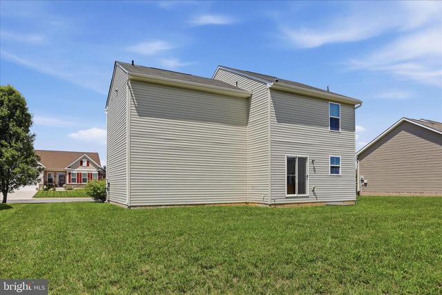 288 ALDERSHOT DR, Martinsburg, WV 25403