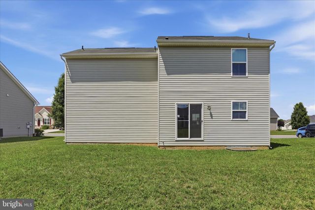 288 ALDERSHOT DR, Martinsburg, WV 25403