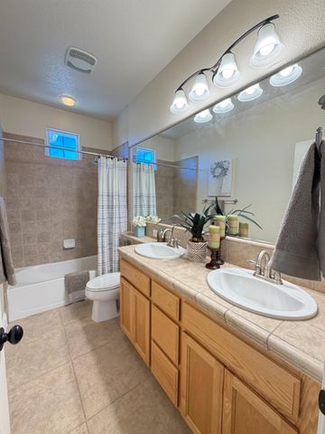 12213 Conservancy Way, Rancho Cordova, CA 95742