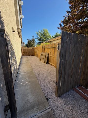 12213 Conservancy Way, Rancho Cordova, CA 95742