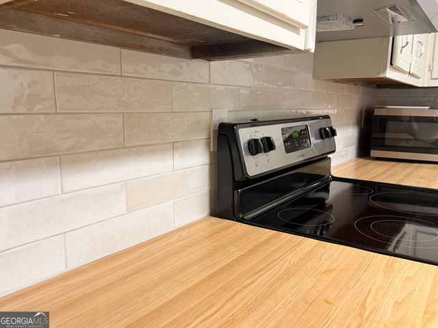 231 Scarlet Way, Lawrenceville, GA 30046