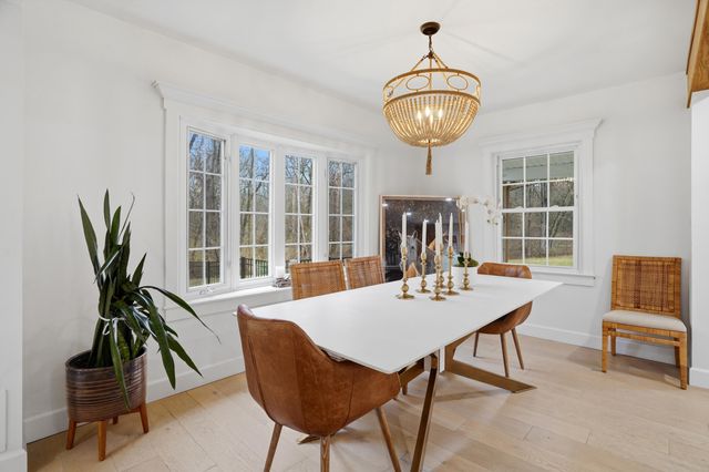 4500 ROCK QUARRY RD, Columbia, MO 65201